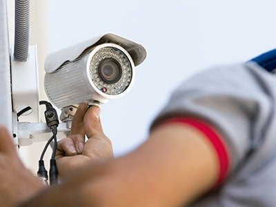 Serviço de instalação sistema de vigilância (CCTV)